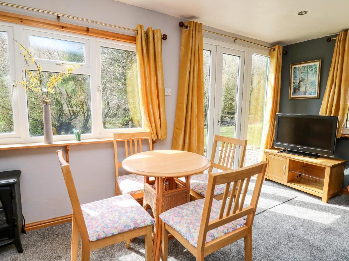 Villa The Hen Pen à Llanfyrnach Extérieur photo